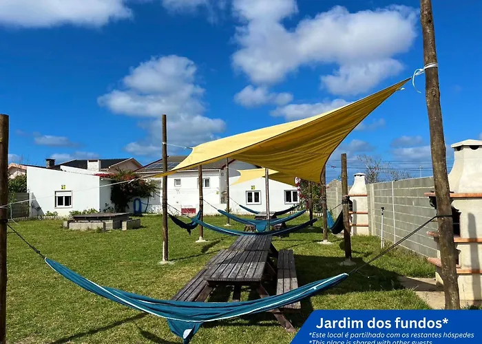 W.h.house Atouguia Da Baleia